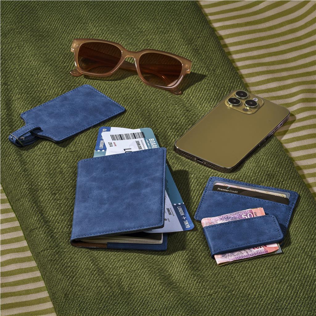 Serendipio Tourist Travel Set