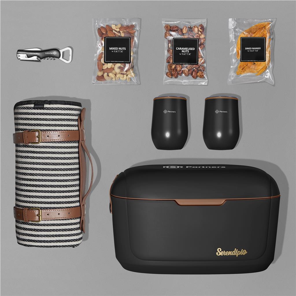 Yatta Chic Chill Hamper