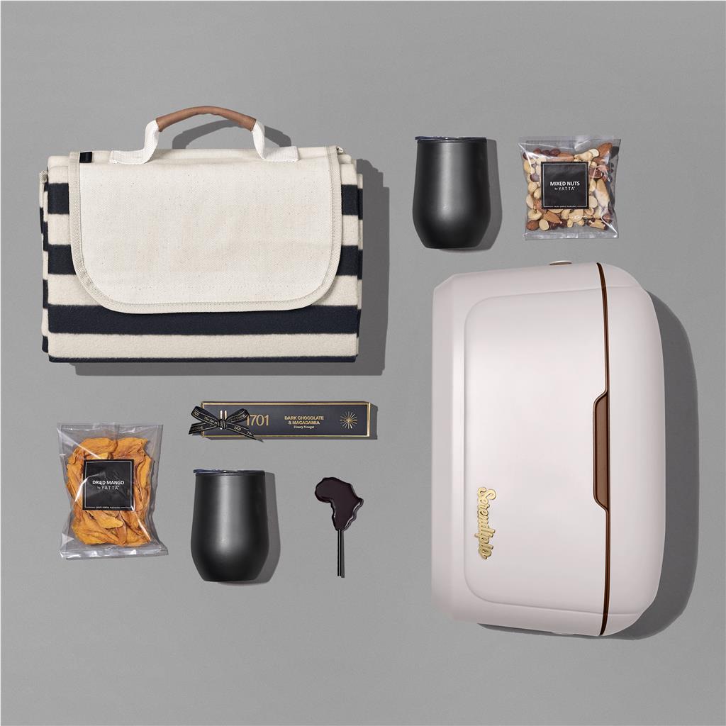 Yatta Outdoor Indulgence Hamper
