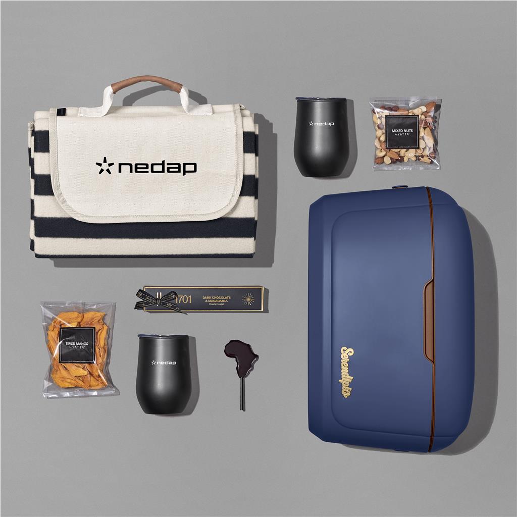 Yatta Outdoor Indulgence Hamper