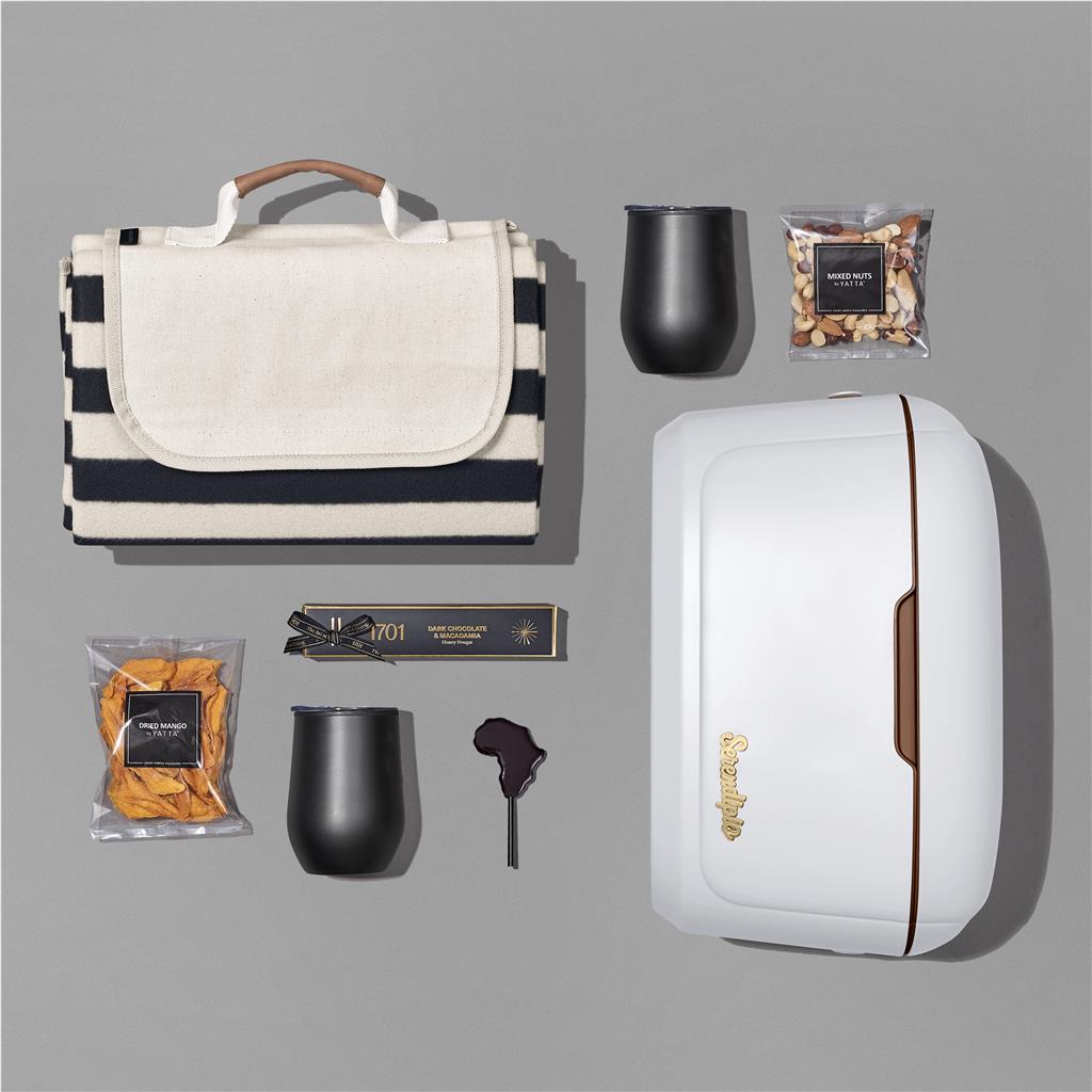 Yatta Outdoor Indulgence Hamper